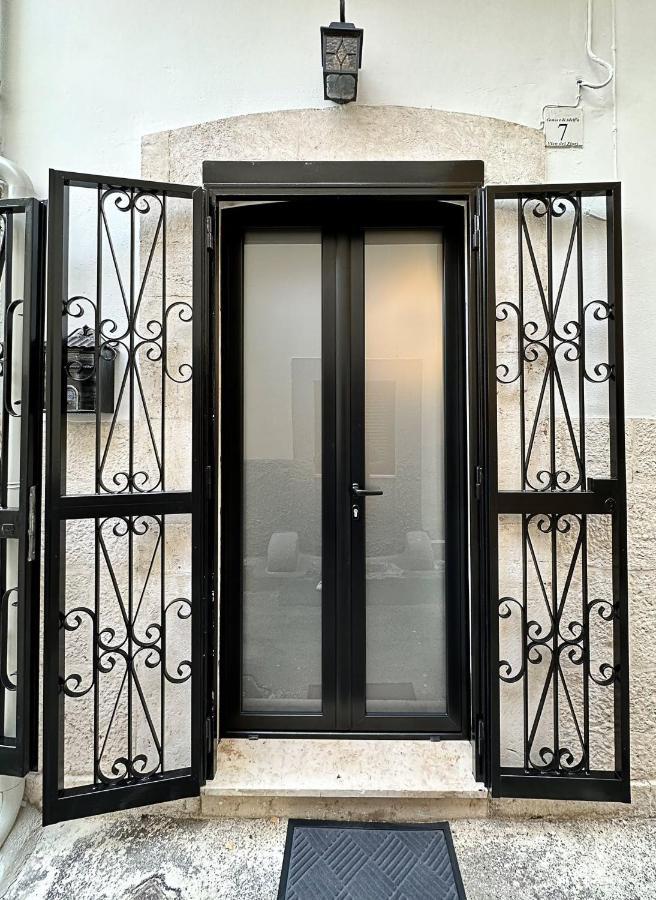 Marbel Suite Adelfia Exterior foto